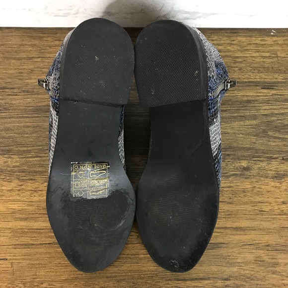 Anthropologie Vanessa Wu Snake Print Ankle Boots - Picture 8 of 8